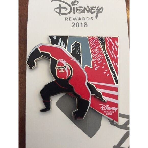 Mr Incredible Pin Pixar Incredibles Disney Parks Rewards Visa Card Exclusive - Picture 4 of 4